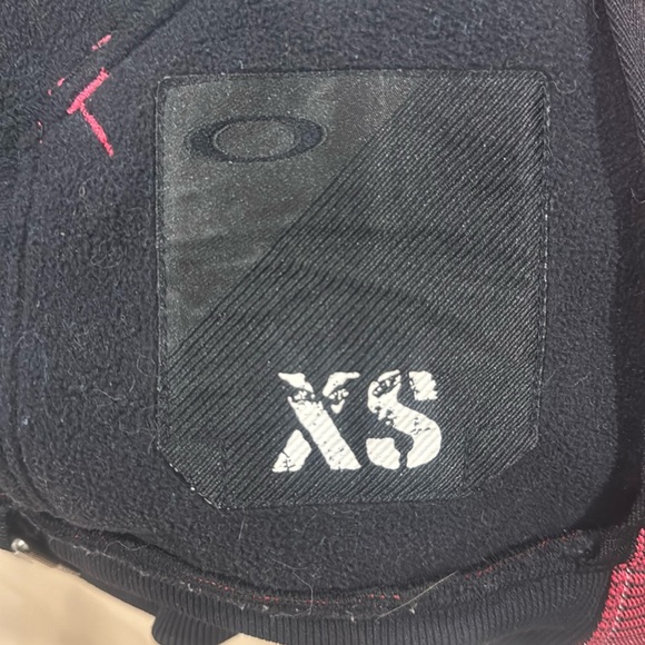 Oakley Women Maroon/Red Checkered ski/snowboard jacket - size Extra Small - Picture 9 of 9